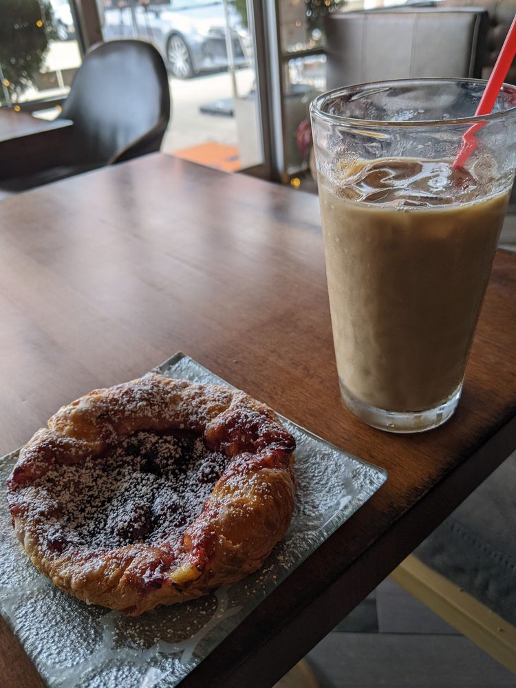 dolce and cafe photo